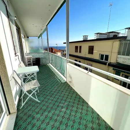 Lejlighed ***Suite Semeria 12*** Nuovo E Vicinissimo Al Centro Di Sanremo